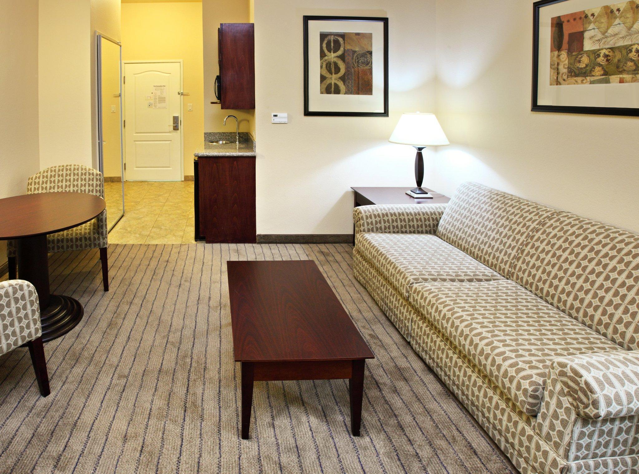 Holiday Inn Express Hotel & Suites Marshall By Ihg Exterior foto